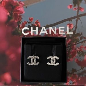 💕Chanel Stud Earrings💕